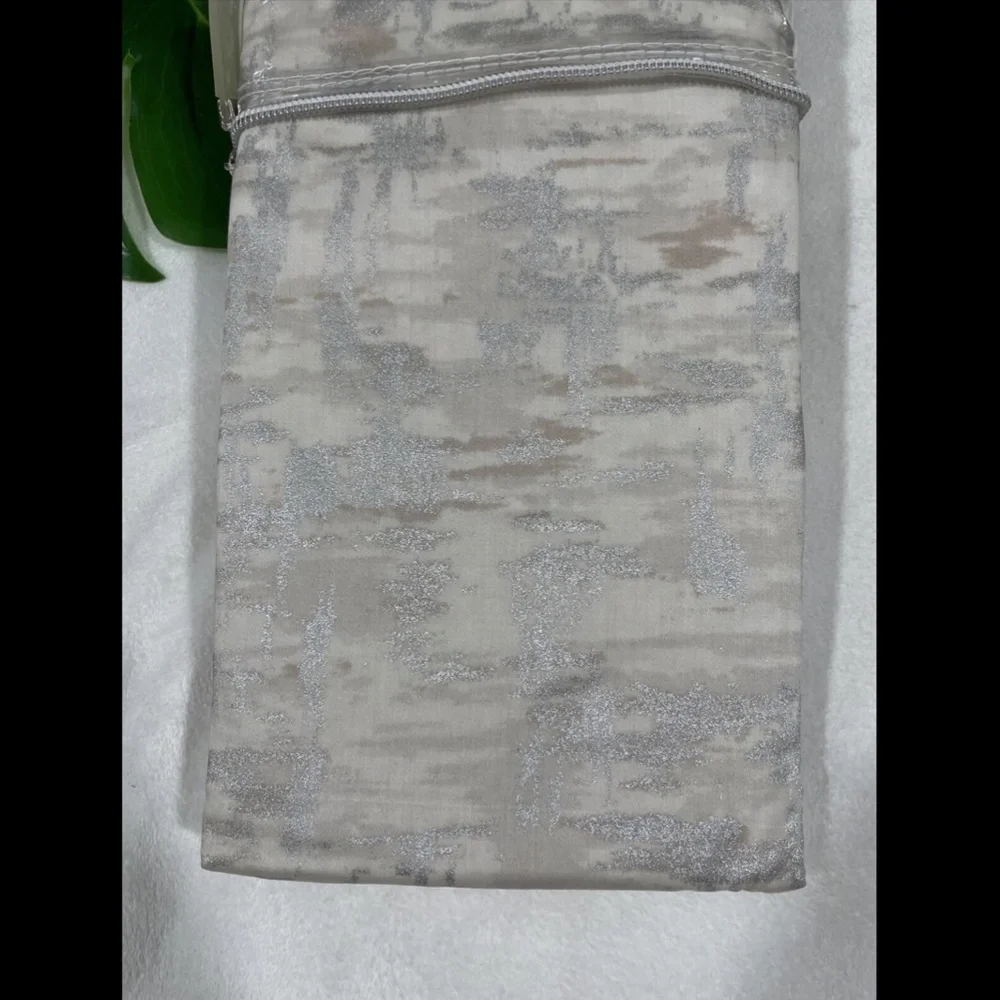 NIB $40 DKNY [ 1 ] Motion Standard / Queen Pillow Sham‎